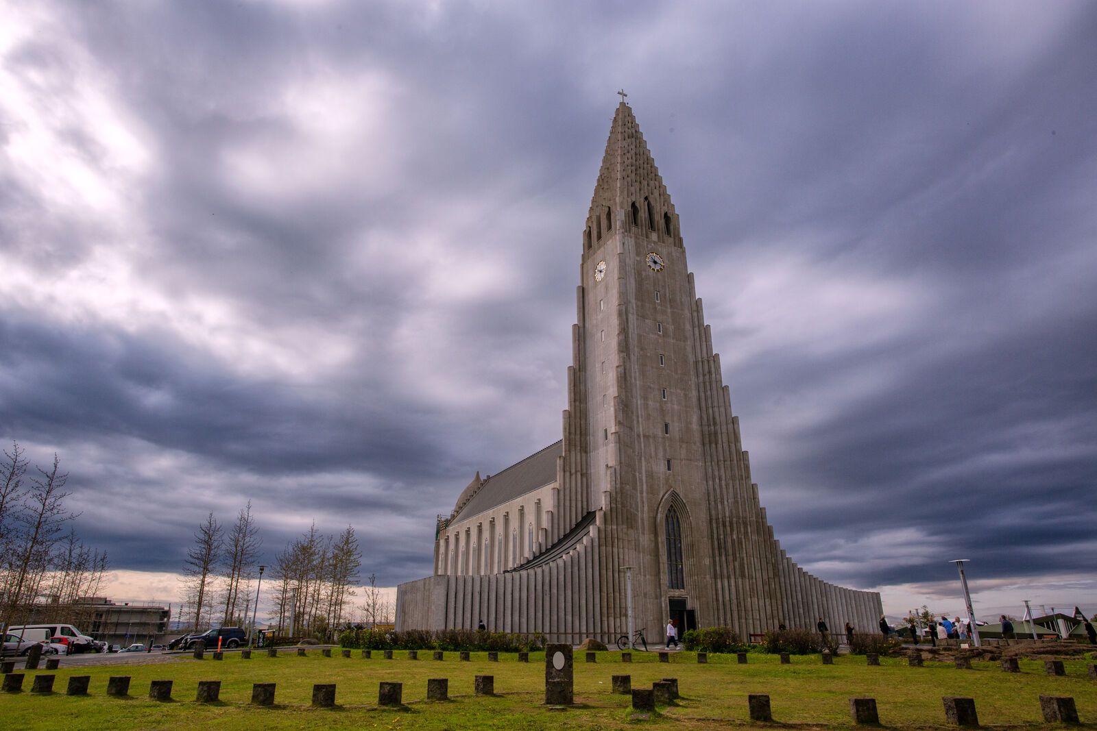 Reykjavik, Iceland - Hallgrímskirkja is Iceland''s largest church, Reykjavik - Profile